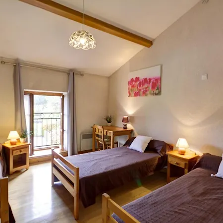 Accueillant Pour 7 Pers Avec Cheminée Et Terrasse - Fr-1-496-225 Casa di campagna Les Salles