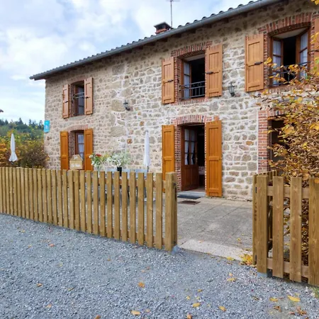Accueillant Pour 7 Pers Avec Cheminee Et Terrasse - Fr-1-496-225 Les Salles